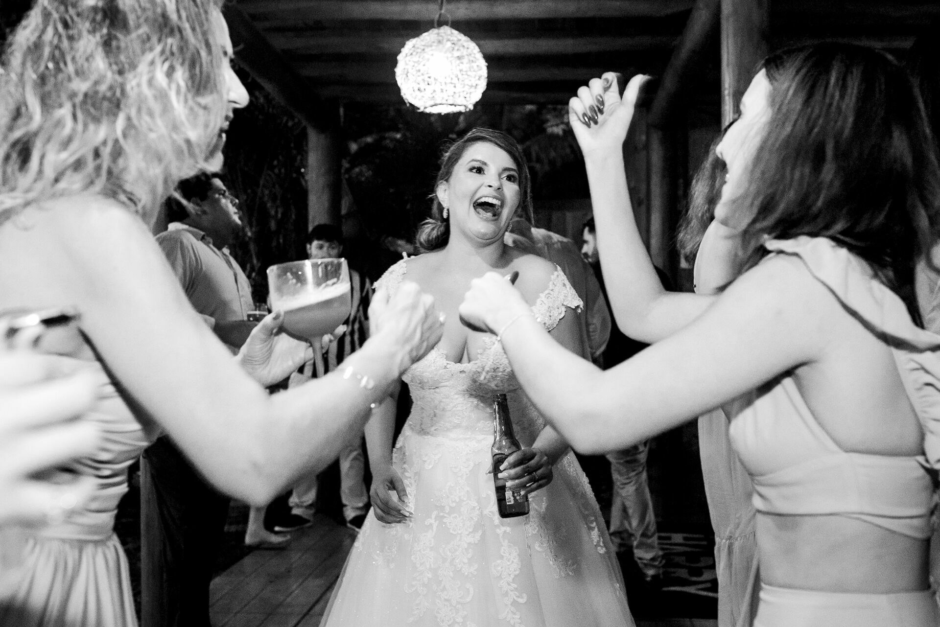 Foto Wedding - Regiane e Vitor - Imagem 37